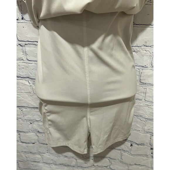 Gilly Hicks Recharge Active White dress with shorts And Pocket Size XS - Picture 4 of 9
